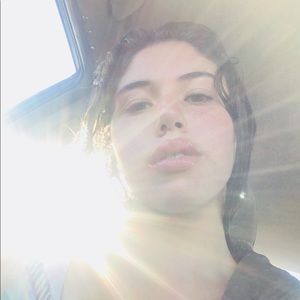 Meet your Posher, Gabriella